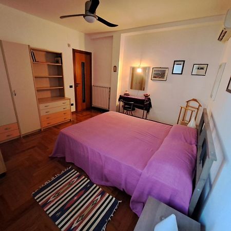 Villino Olga Villa มอนเดลโล ภายนอก รูปภาพ